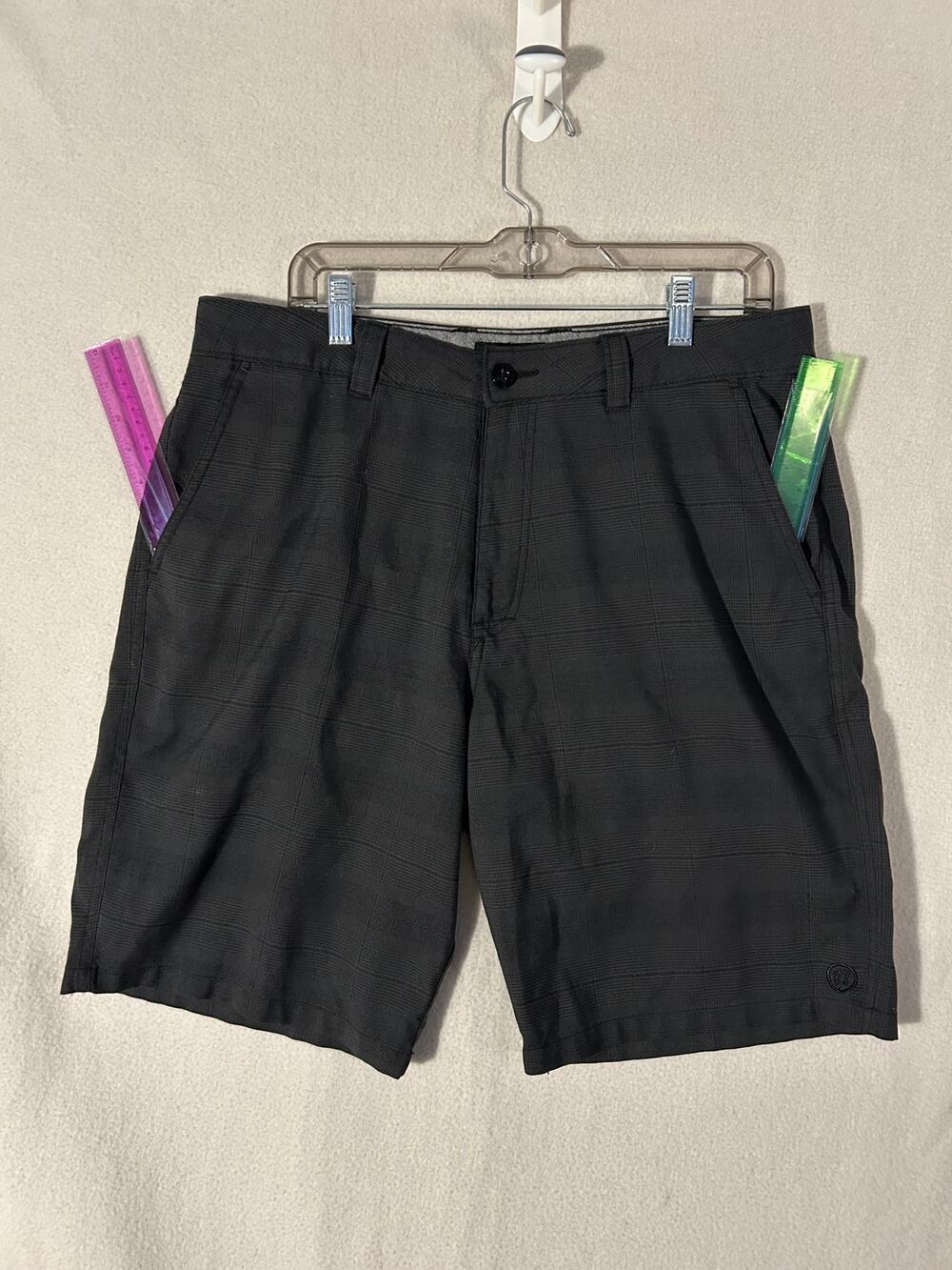 Hang Ten Men's Casual Shorts Pockets Comfort Fit Summer Outdoor Wear